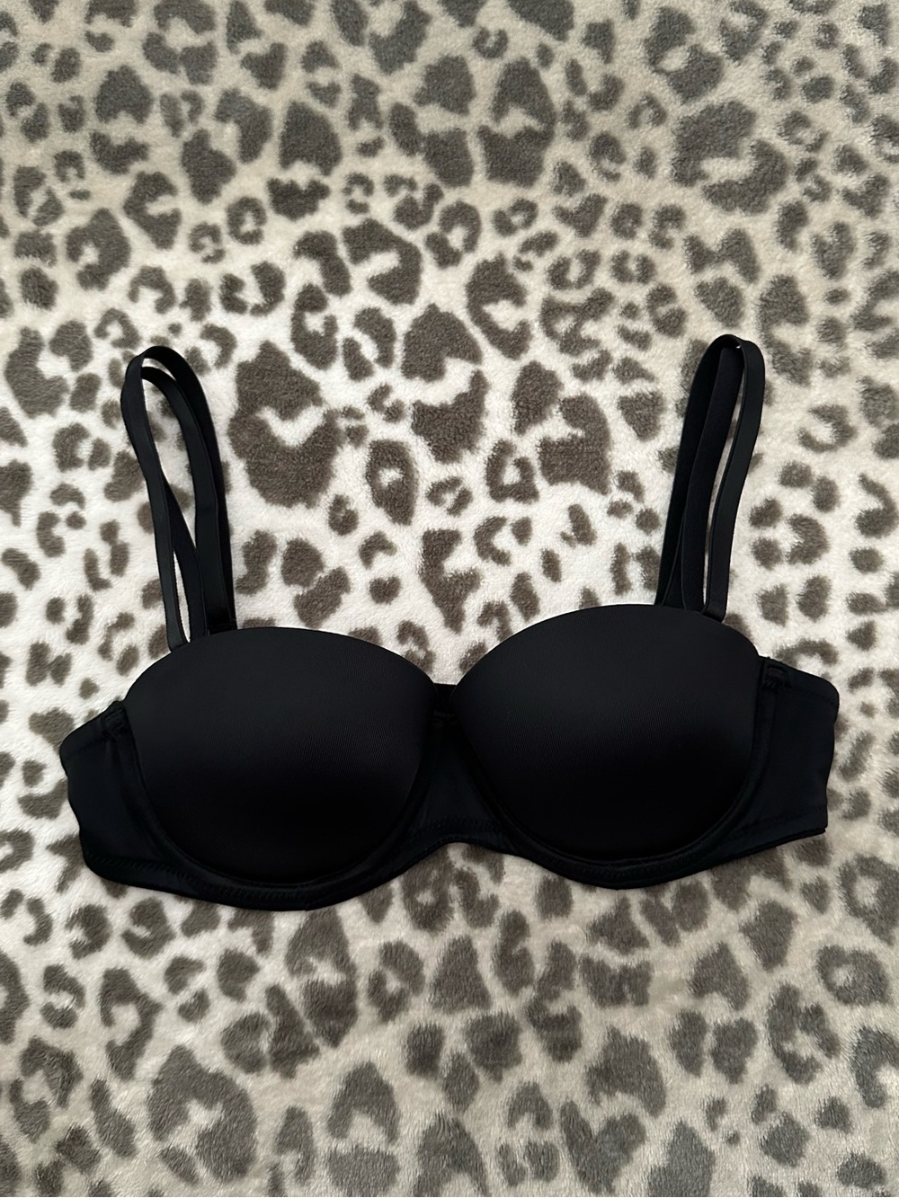 PINK Victoria’s Secret Wear Everywhere Multi Way Push-Up Bra Black 32A